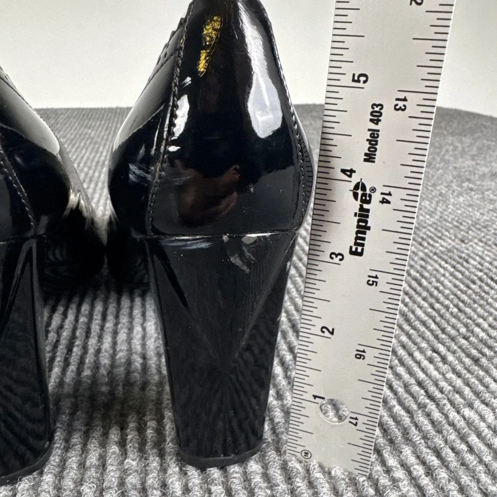 ALDO 40 Black White Patent T Strap Mary Jane Pumps Y2K Mod Spectator Heels